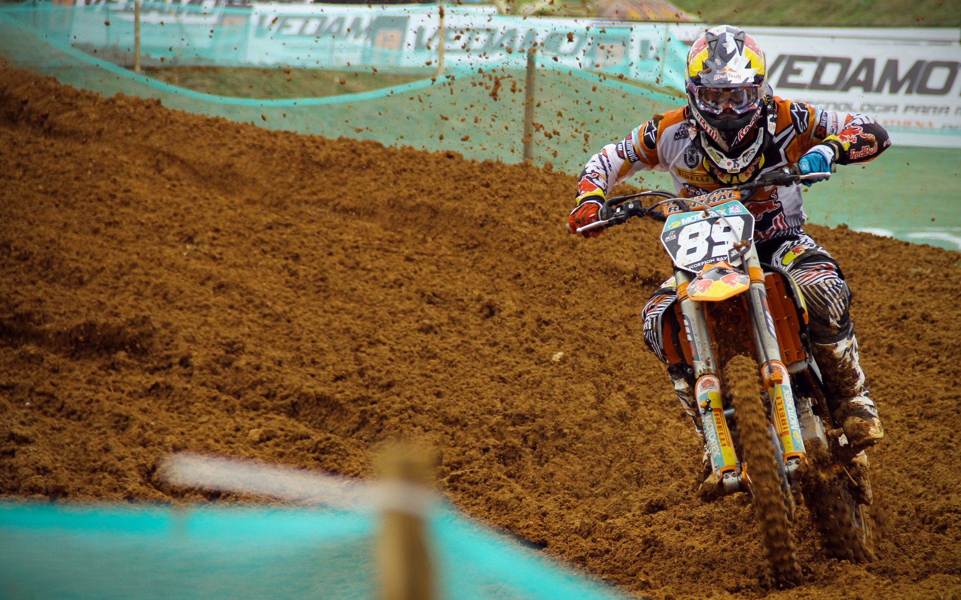 “安赫尔·巴尔博萨的灵活性与反应速度,助力阿根廷美洲狮队实现快速反击”