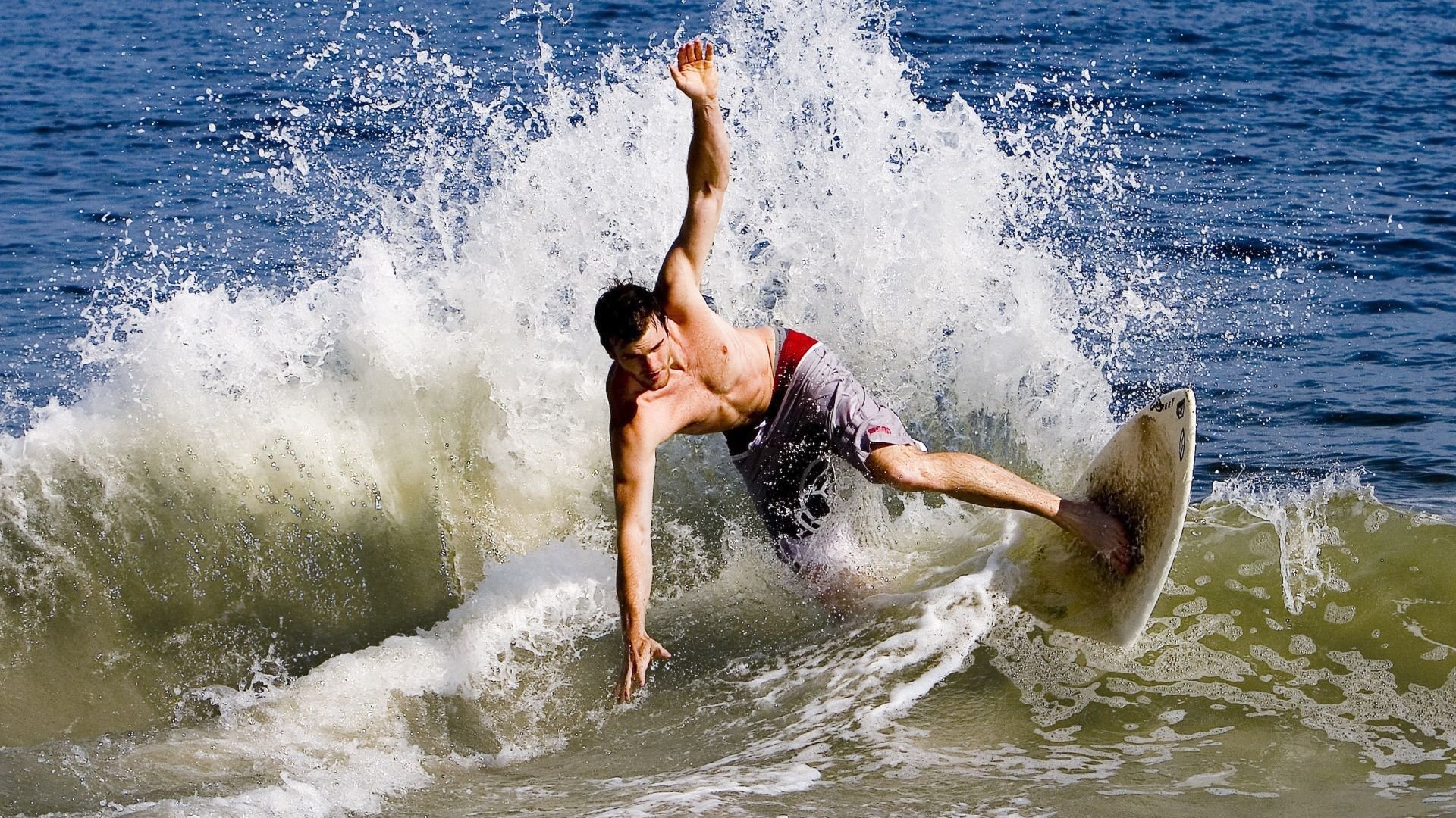 凯特·道格拉斯200米蛙泳实力登顶，道格拉斯,凯奇