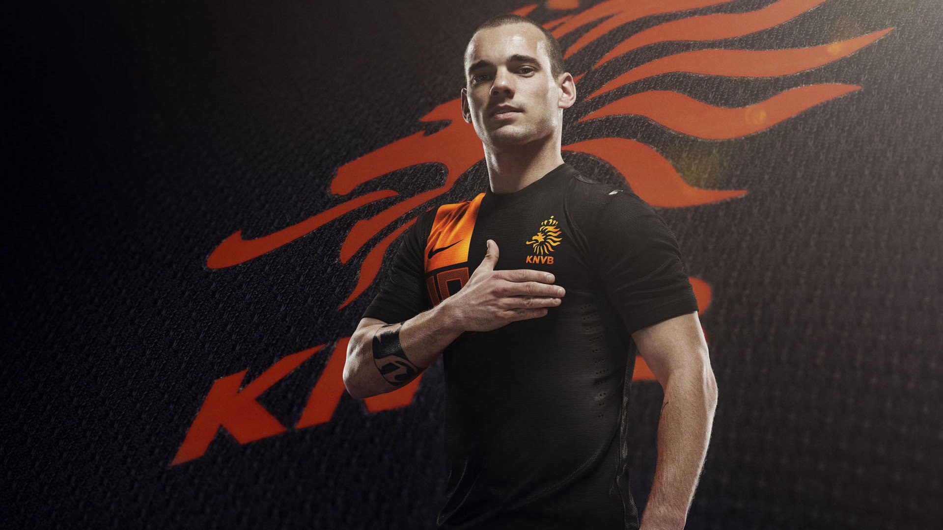 张伟丽新书发布记录格斗成长之路，张伟丽格斗图片